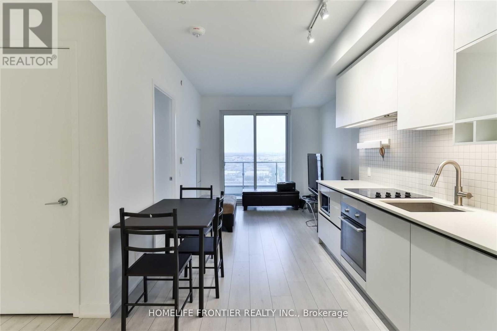 2615 - 950 Portage Parkway, Vaughan, Ontario  L4K 0J7 - Photo 6 - N12664218