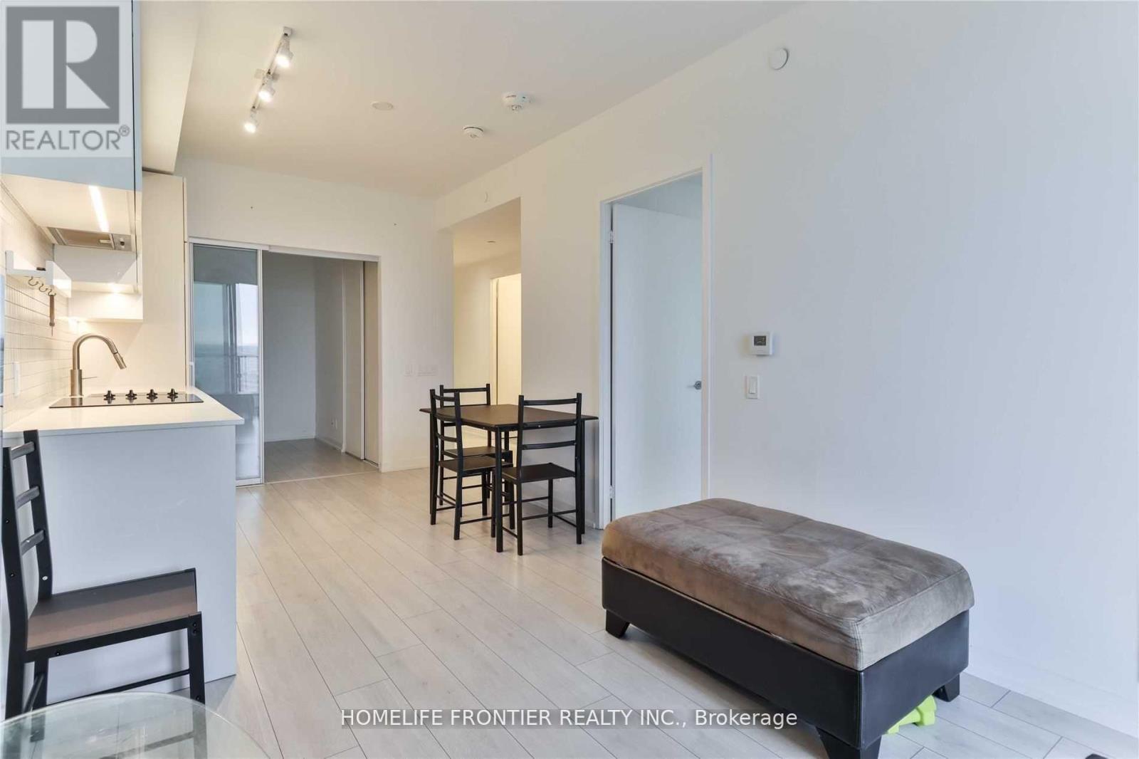 2615 - 950 Portage Parkway, Vaughan, Ontario  L4K 0J7 - Photo 9 - N12664218