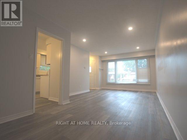 Upper - 169a Rose Street, Barrie, Ontario  L4M 2T8 - Photo 6 - S12664158