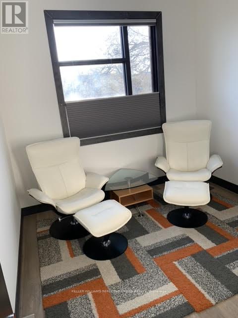 Main - 108 Wineva Avenue, Toronto, Ontario  M4E 2T2 - Photo 11 - E12663496