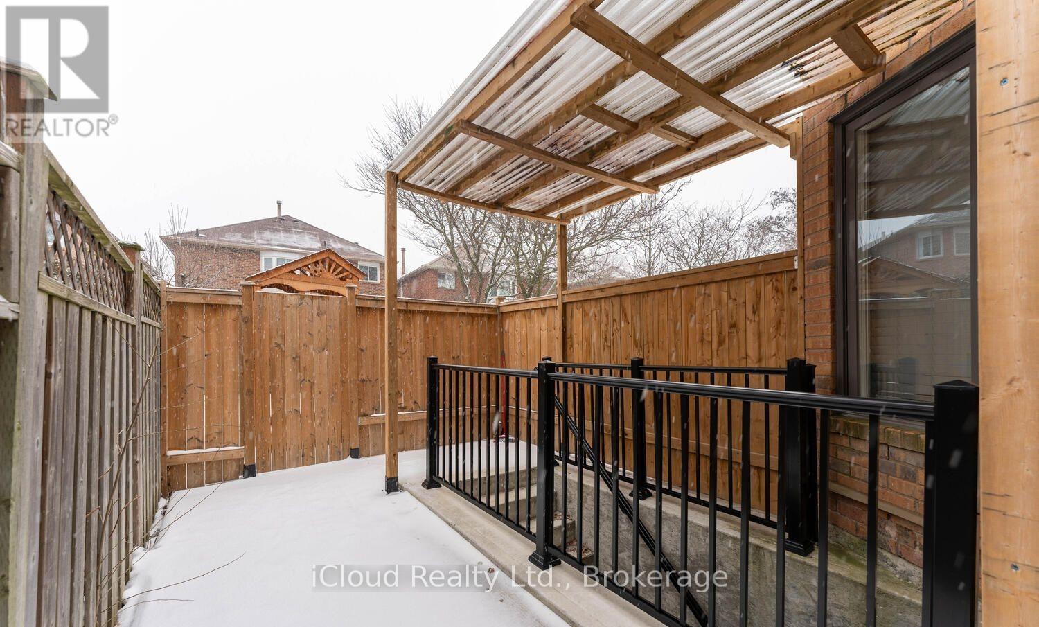 Basement - 6289 Donway Drive, Mississauga, Ontario  L5V 1J6 - Photo 4 - W12664178