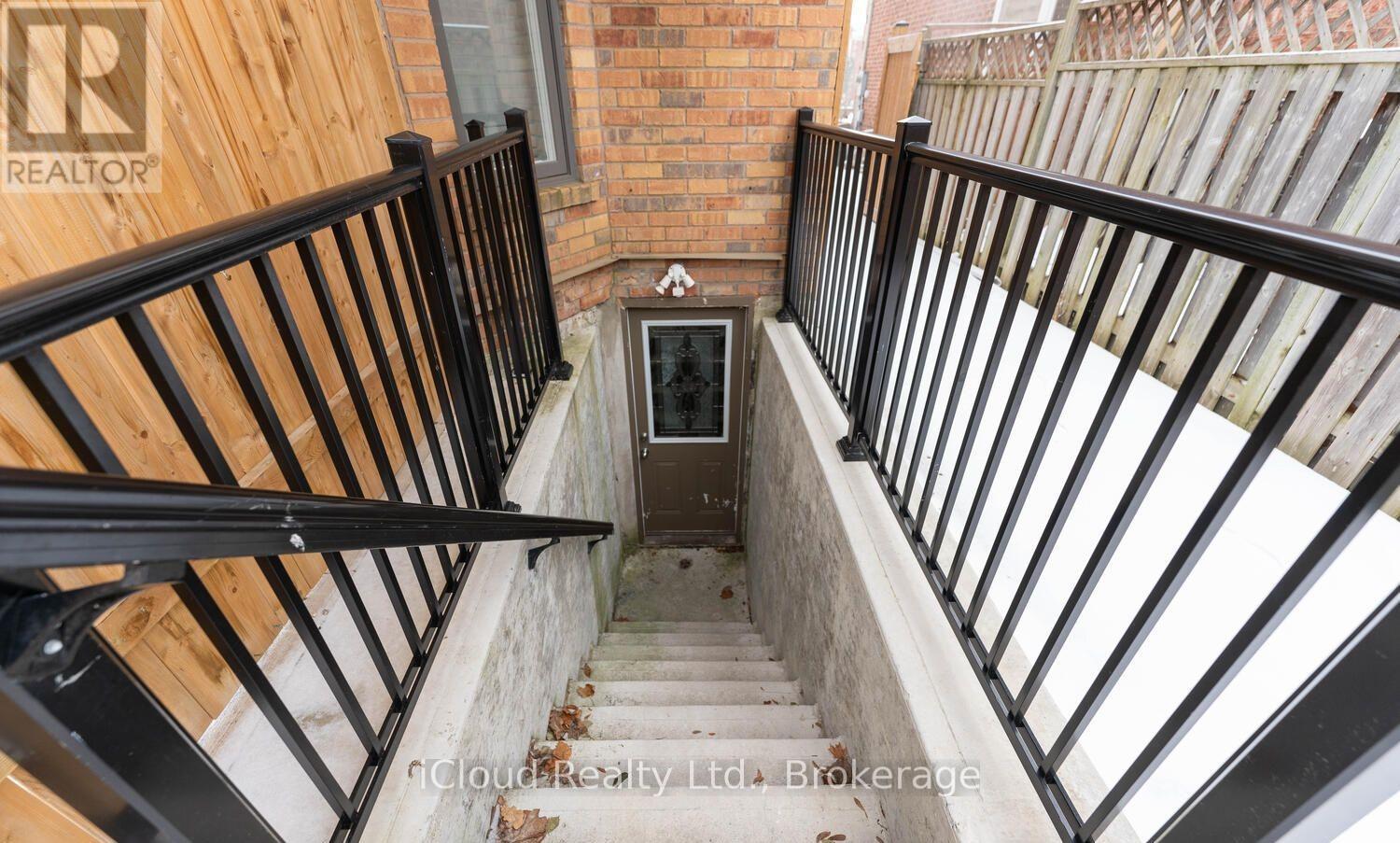 Basement - 6289 Donway Drive, Mississauga, Ontario  L5V 1J6 - Photo 5 - W12664178