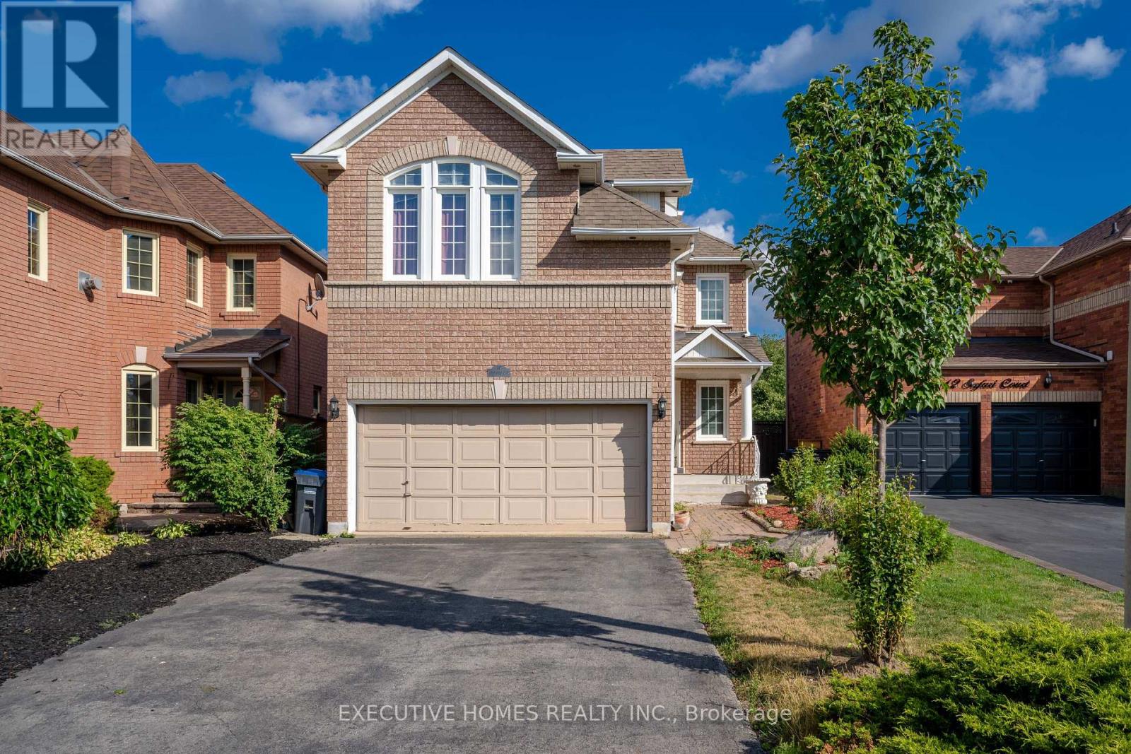 10 SAFARI COURT, Brampton, Ontario
