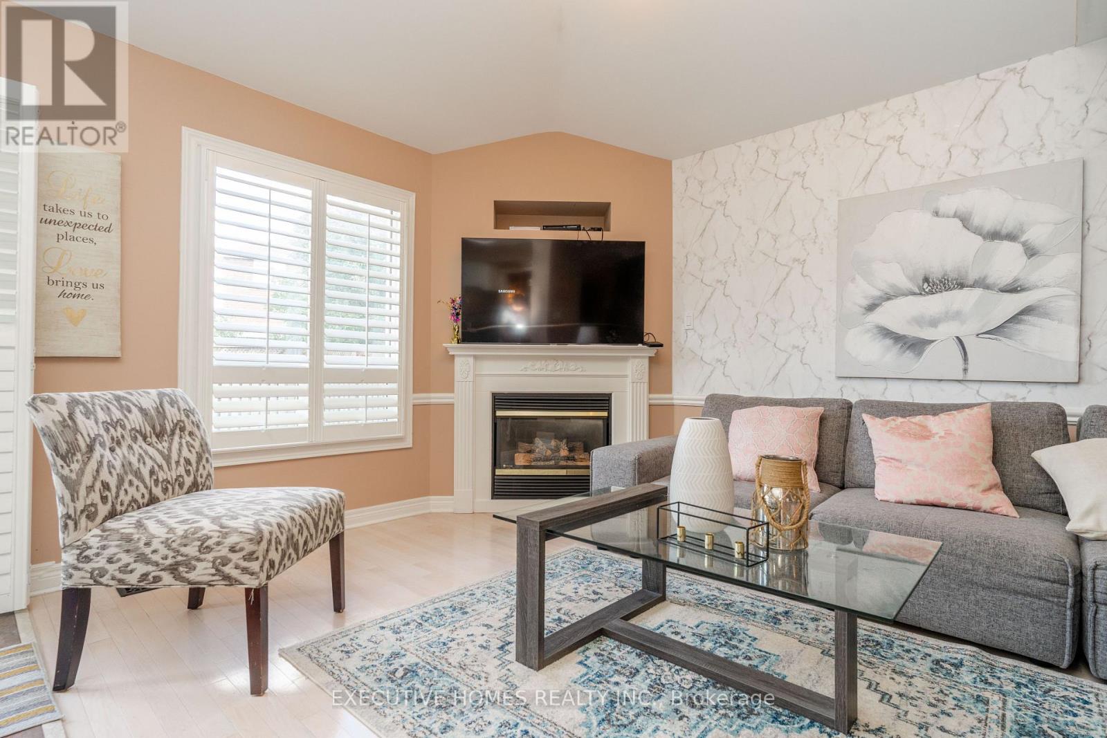 10 Safari Court, Brampton, Ontario  L7A 1G8 - Photo 12 - W12664184