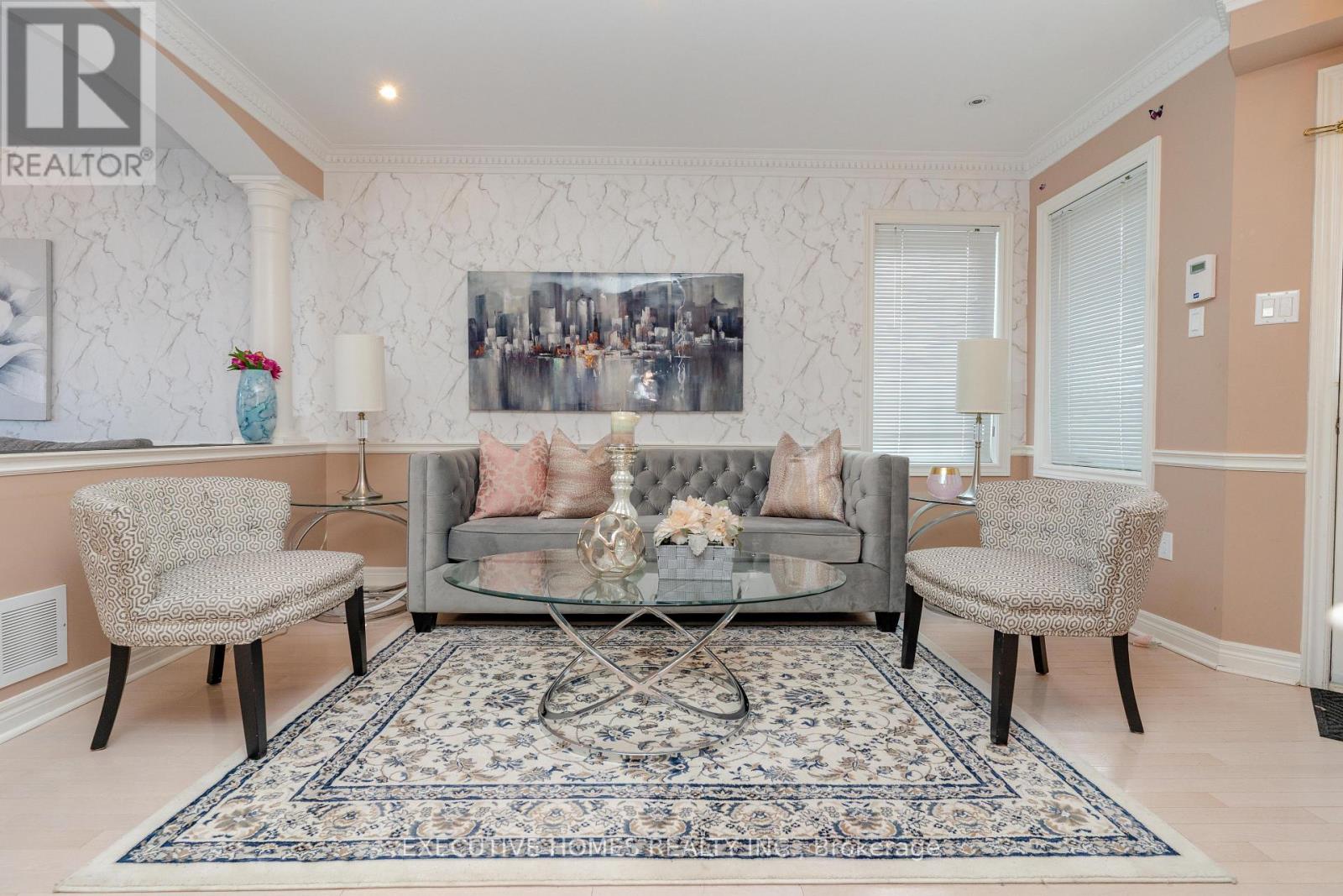 10 Safari Court, Brampton, Ontario  L7A 1G8 - Photo 7 - W12664184