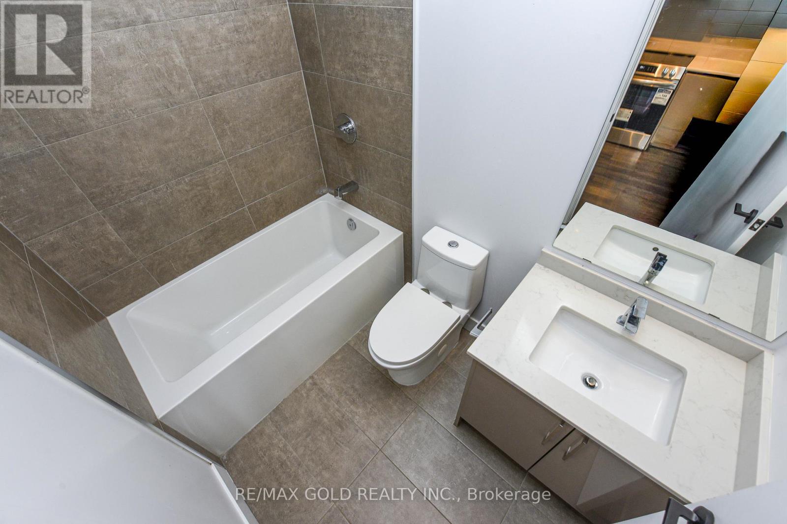 723 - 2450 Old Bronte Road W, Oakville, Ontario  L6M 5P6 - Photo 19 - W12664186