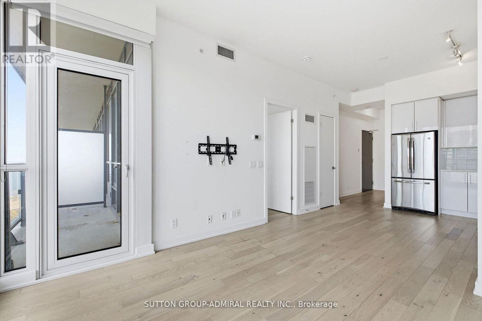 3010 - 2212 Lake Shore Boulevard W, Toronto, Ontario  M8V 0C2 - Photo 7 - W12664188