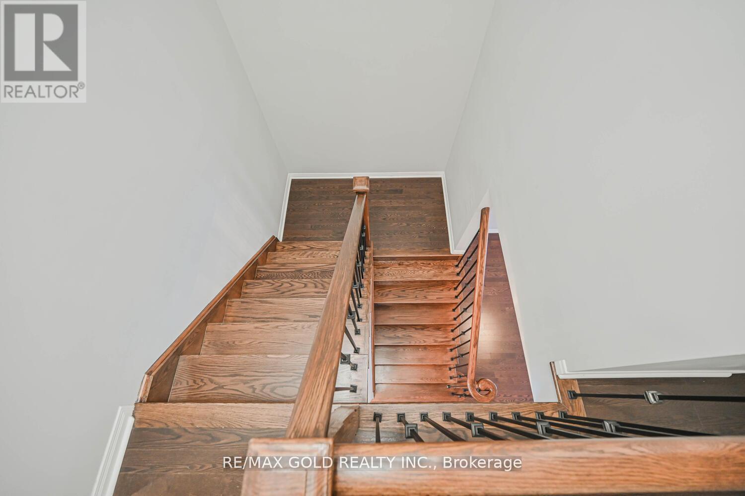 67 Zelda Road, Brampton, Ontario  L6R 3V4 - Photo 12 - W12664212