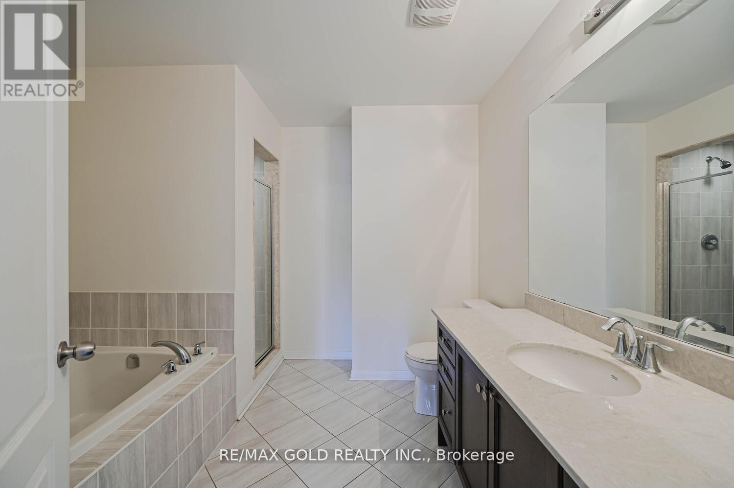 67 Zelda Road, Brampton, Ontario  L6R 3V4 - Photo 16 - W12664212