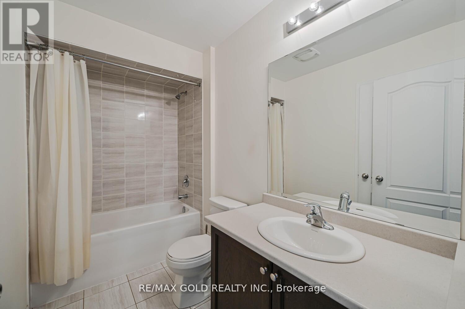 67 Zelda Road, Brampton, Ontario  L6R 3V4 - Photo 23 - W12664212