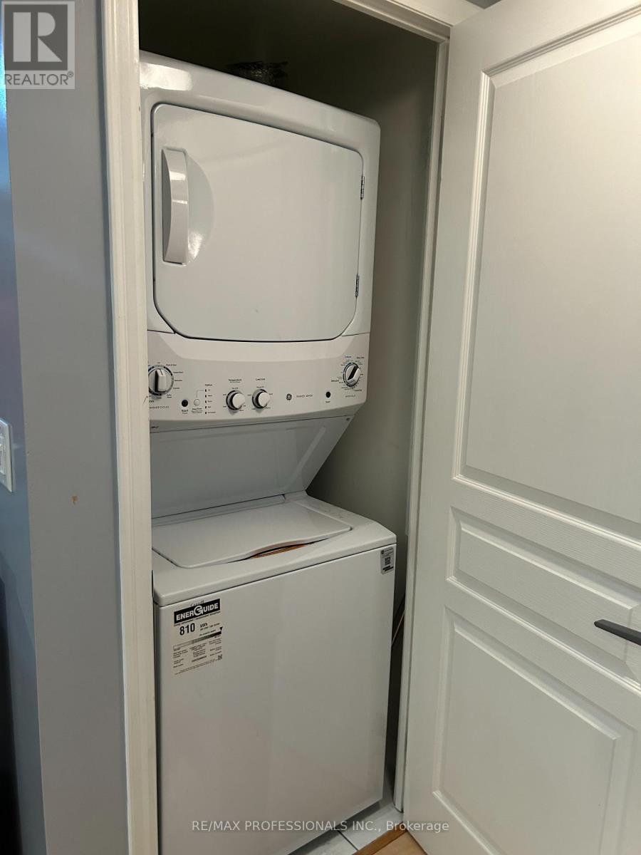 610 - 1403 Royal York Road, Toronto, Ontario  M9P 0A1 - Photo 10 - W12664236