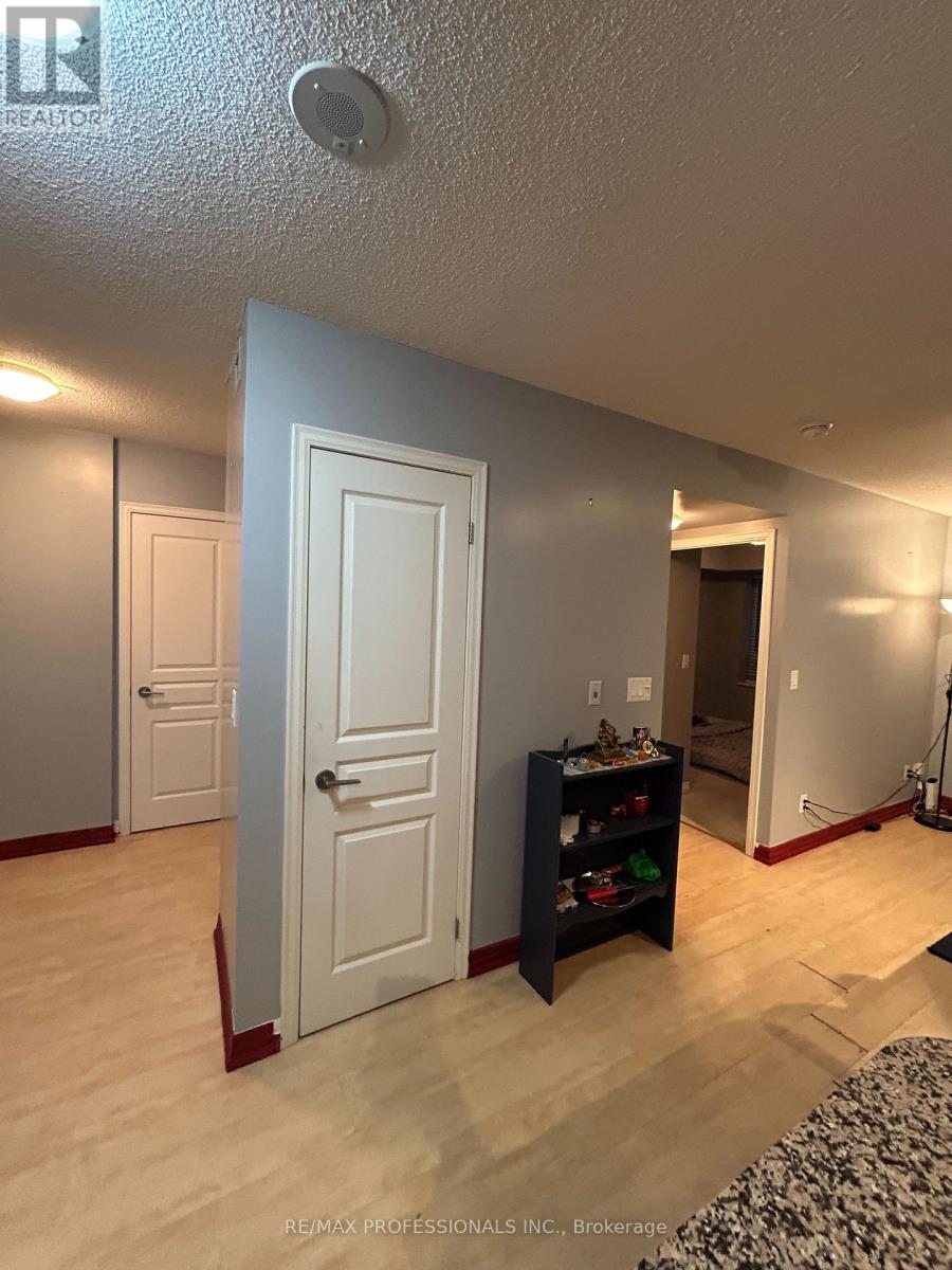 610 - 1403 Royal York Road, Toronto, Ontario  M9P 0A1 - Photo 7 - W12664236