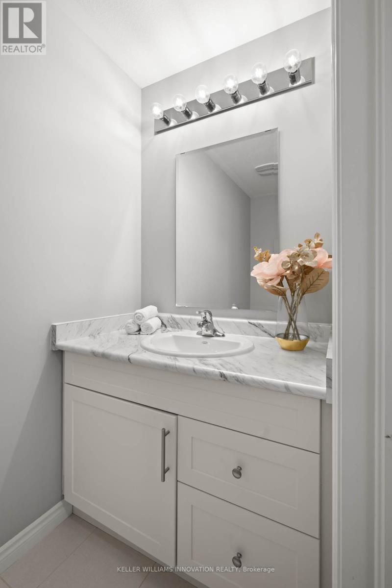 90 Wheat Lane, Kitchener, Ontario N2R 0R6 - Photo 14 - X12664164