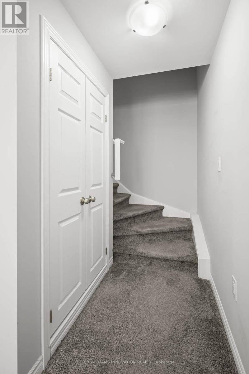 90 Wheat Lane, Kitchener, Ontario N2R 0R6 - Photo 16 - X12664164