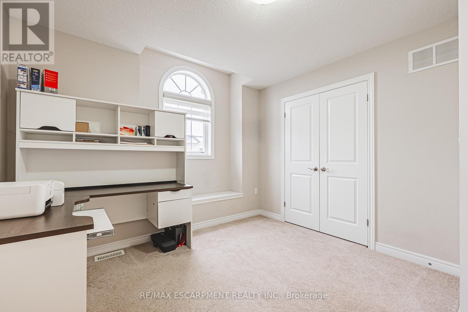 96 Hidden Ridge Crescent, Hamilton, Ontario  L9A 2X3 - Photo 28 - X12664176