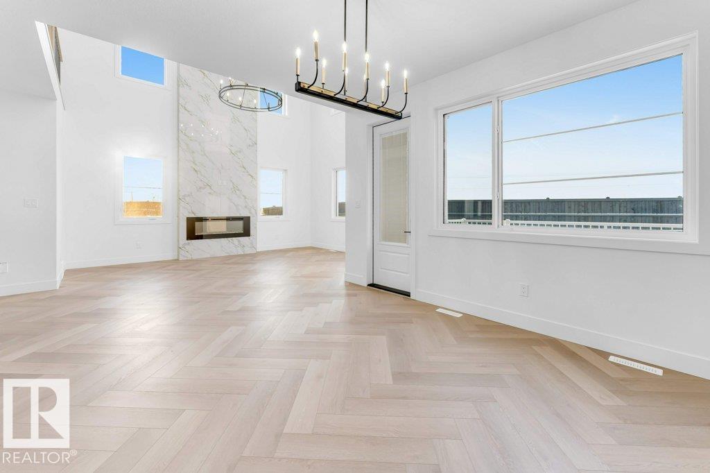 16724 34 Av Sw, Edmonton, Alberta  T6W 5M2 - Photo 6 - E4469097