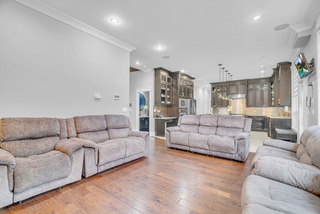 5529 188a Street, Surrey, British Columbia  V3S 6S4 - Photo 9 - R3076043