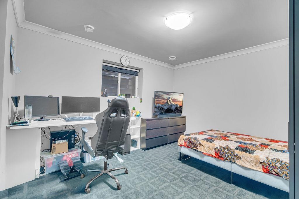 5529 188a Street, Surrey, British Columbia  V3S 6S4 - Photo 33 - R3076043