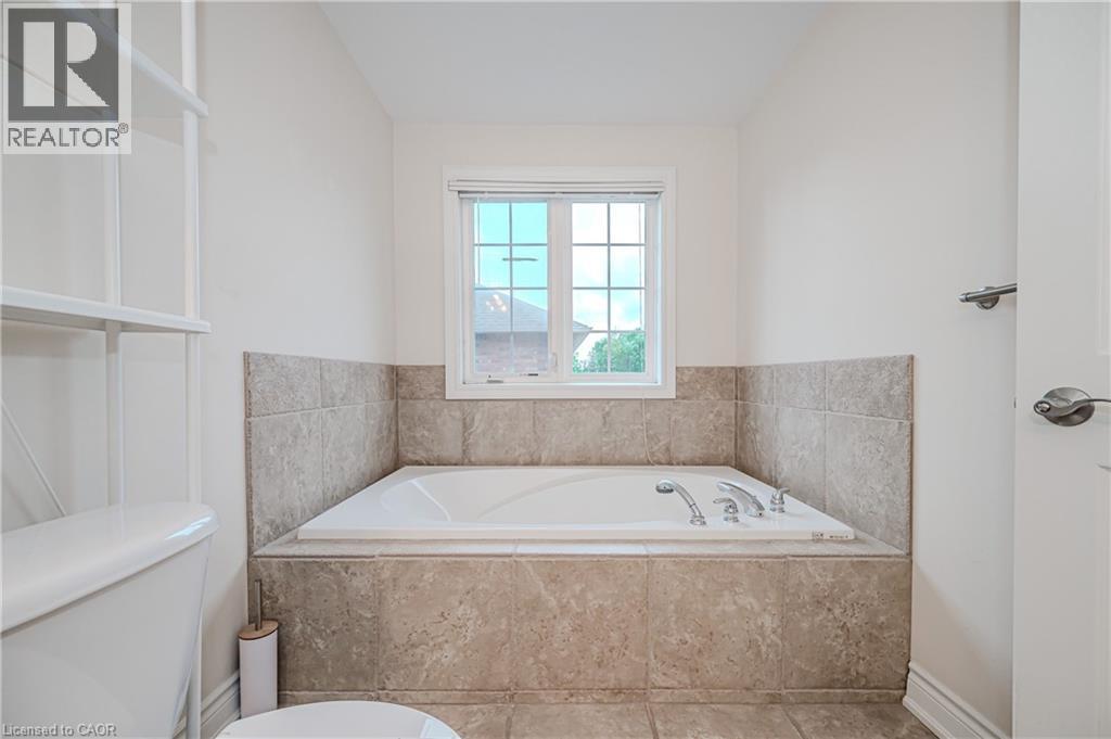 2282 Orchard Road Unit# 27, Burlington, Ontario  L7L 0B5 - Photo 26 - 40795944