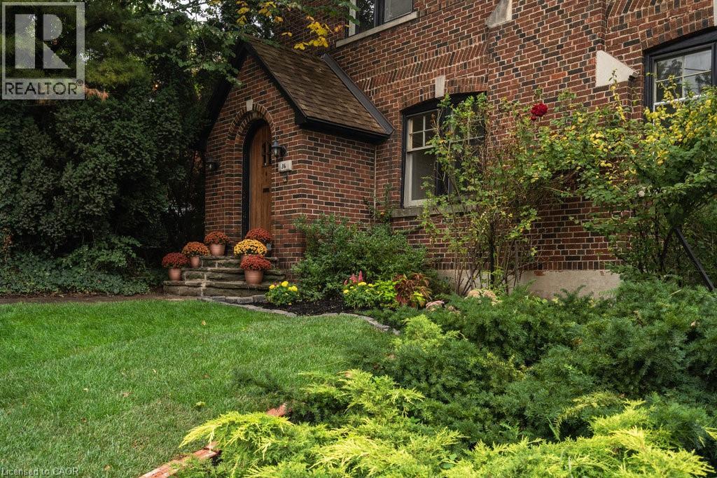 36 Mountwood Avenue, Hamilton, Ontario  L8N 2G9 - Photo 3 - 40796202