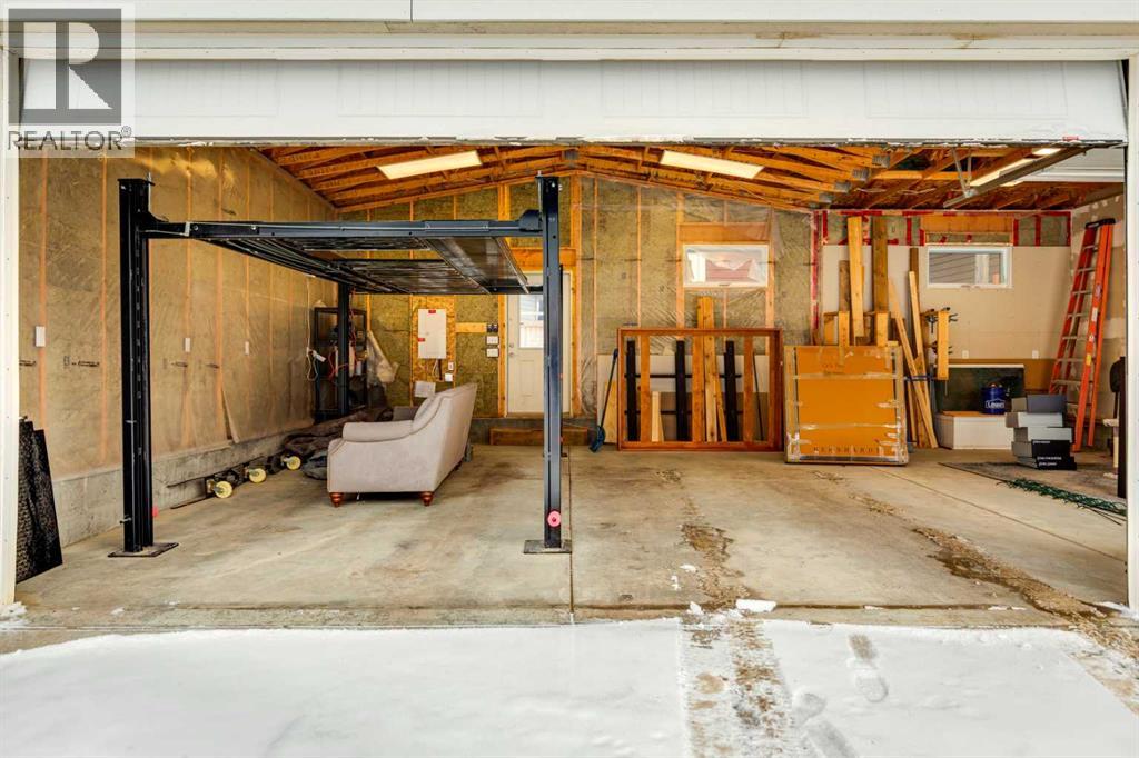 98 Magnolia Square Se, Calgary, Alberta  T3M 2W4 - Photo 32 - A2275585