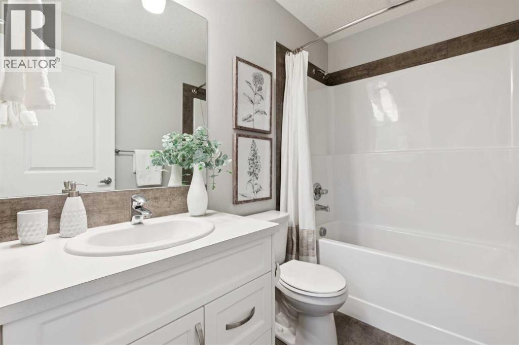 98 Magnolia Square Se, Calgary, Alberta  T3M 2W4 - Photo 21 - A2275585