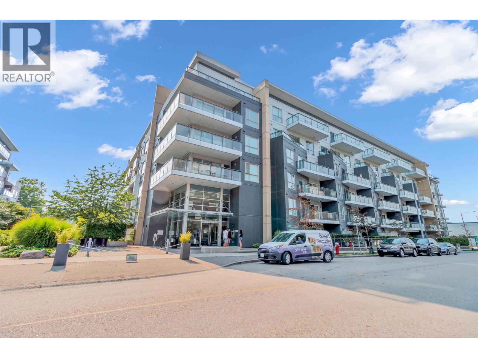 537 5311 CEDARBRIDGE WAY, Richmond, British Columbia