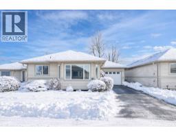 111 Harbourfront Drive NW Unit# 14, salmon arm, British Columbia