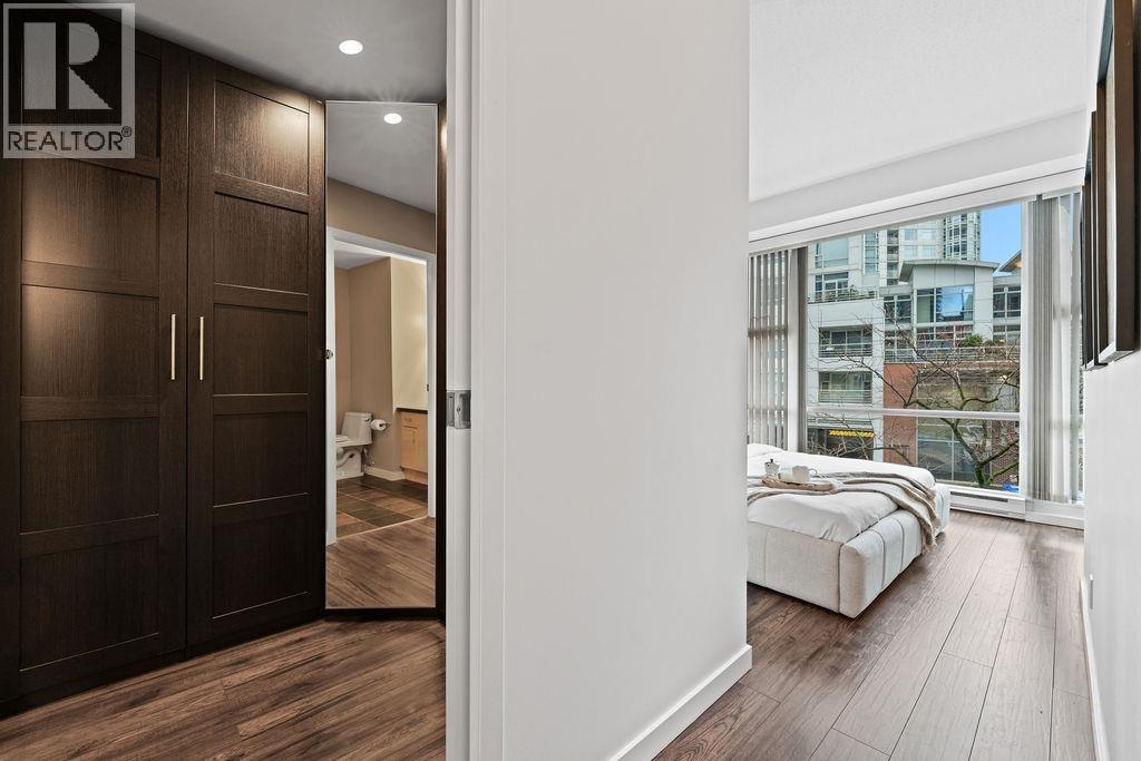 123 Aquarius Mews, Vancouver, British Columbia  V6Z 2Z1 - Photo 29 - R3076068