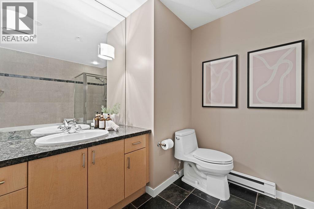 123 Aquarius Mews, Vancouver, British Columbia  V6Z 2Z1 - Photo 30 - R3076068