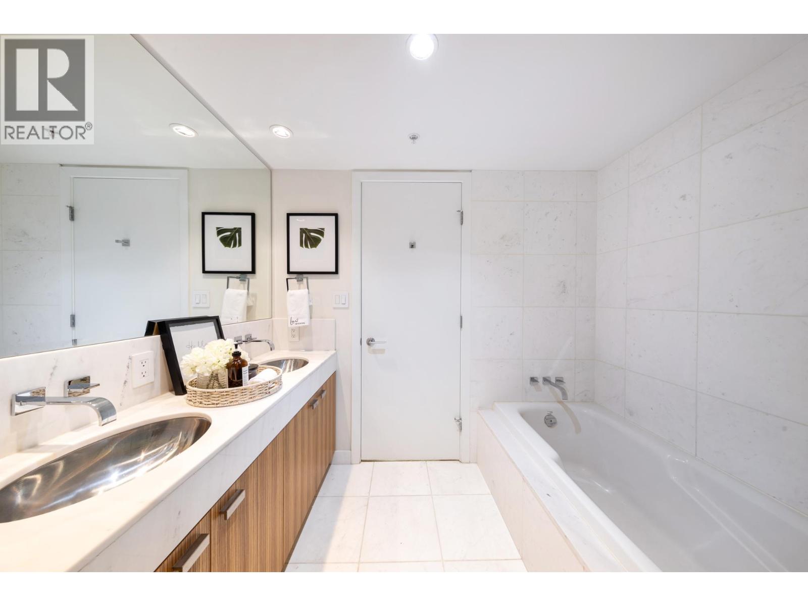 2601 788 Richards Street, Vancouver, British Columbia  V6B 0C7 - Photo 25 - R3076123