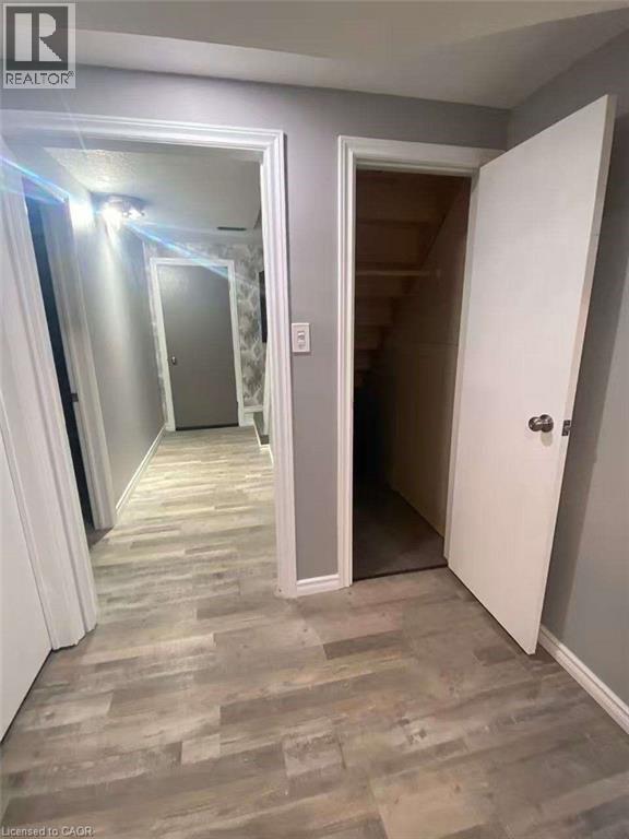 155 Sunpoint Crescent Unit# Lower Unit, Waterloo, Ontario  N2V 1Z7 - Photo 7 - 40796217