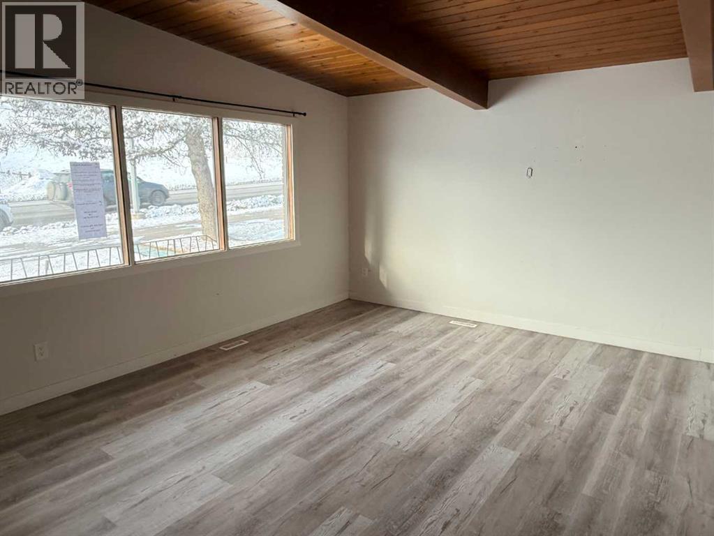 4704 14 Street Nw, Calgary, Alberta  T2K 1J6 - Photo 10 - A2260166