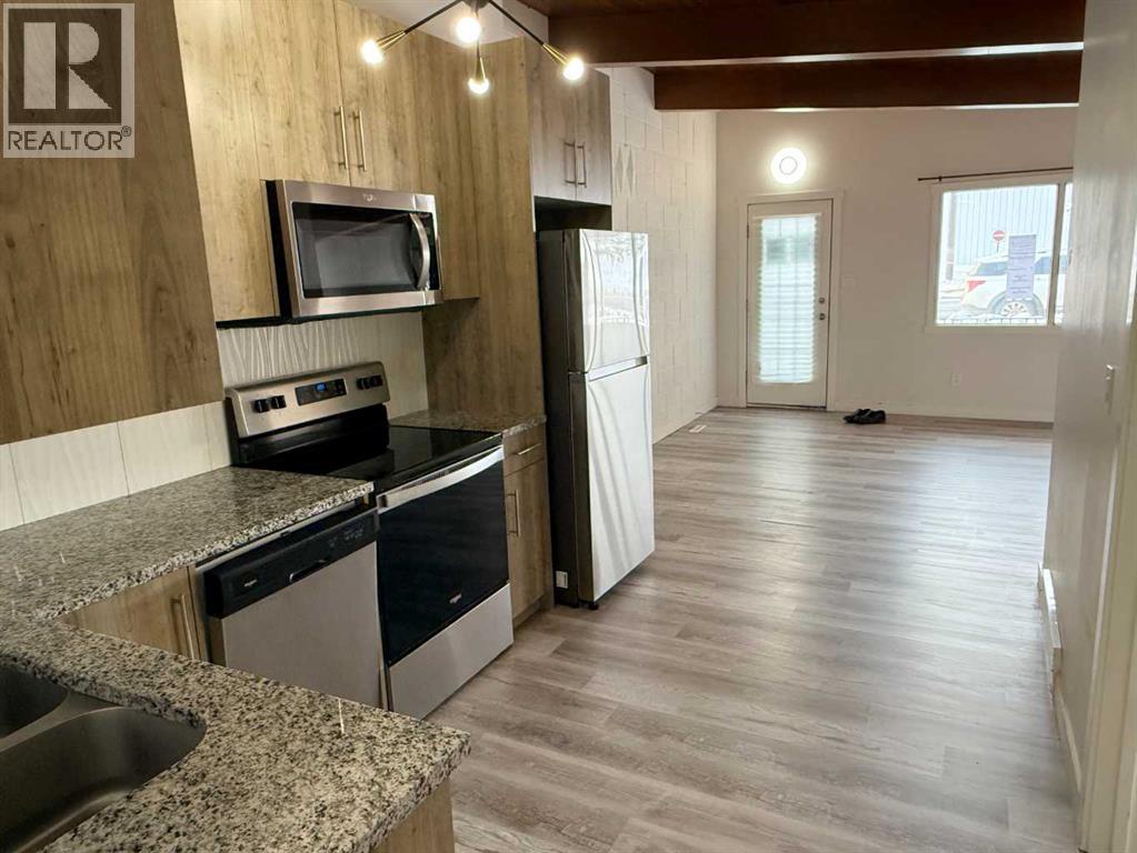 4704 14 Street Nw, Calgary, Alberta  T2K 1J6 - Photo 8 - A2260166