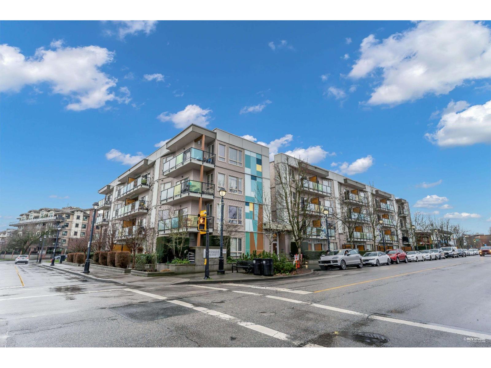 202 20460 Douglas Crescent, Langley, British Columbia  V3A 0C6 - Photo 1 - R3075008