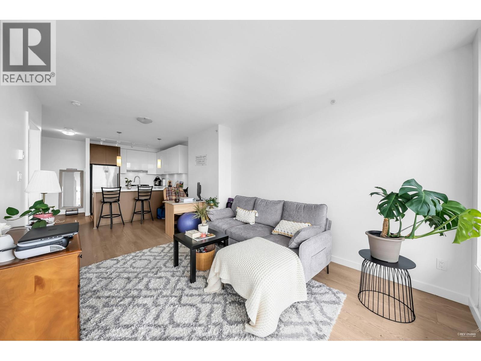 1906 3080 LINCOLN AVENUE, Coquitlam, British Columbia