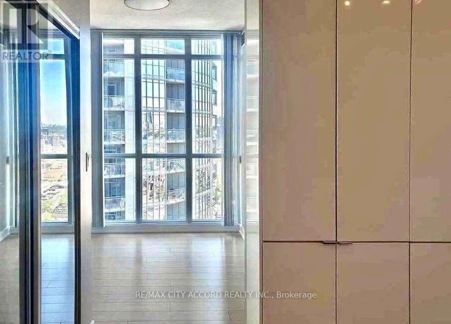 3312 - 15 Iceboat Terrace, Toronto, Ontario  M5V 4A5 - Photo 6 - C12664250