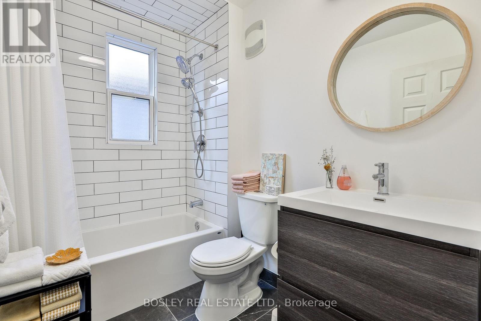 663 Vaughan Road, Toronto, Ontario  M6E 2Y4 - Photo 24 - C12664268