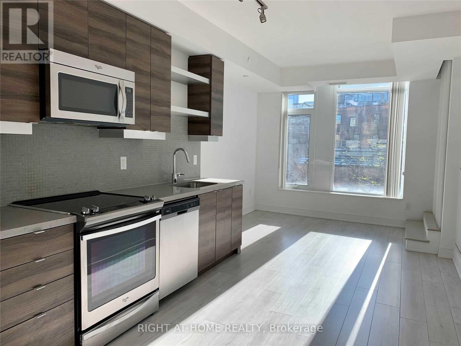 218 - 525 Adelaide Street W, Toronto, Ontario  M5V 1T6 - Photo 1 - C12664282