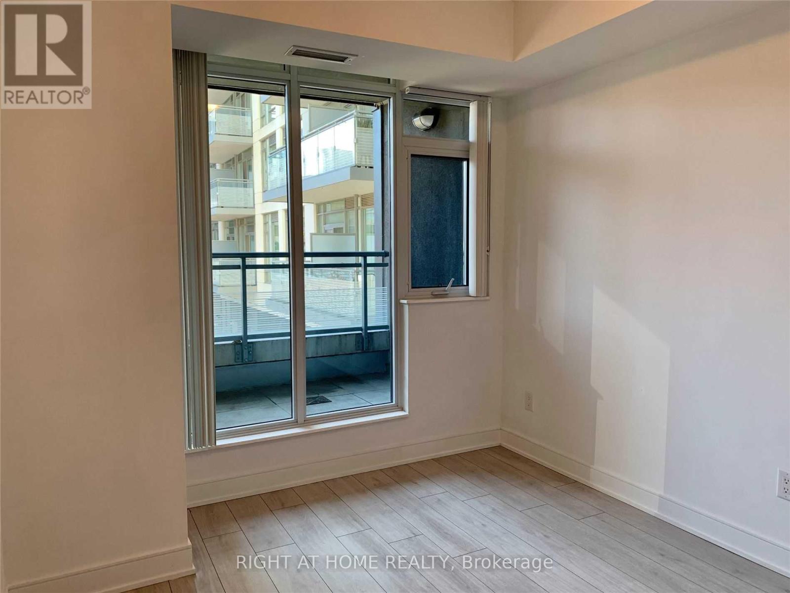 218 - 525 Adelaide Street W, Toronto, Ontario  M5V 1T6 - Photo 5 - C12664282