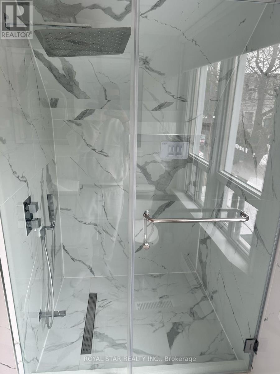 Room - 9 Roycrest Avenue, Toronto, Ontario  M2N 1R1 - Photo 17 - C12664302