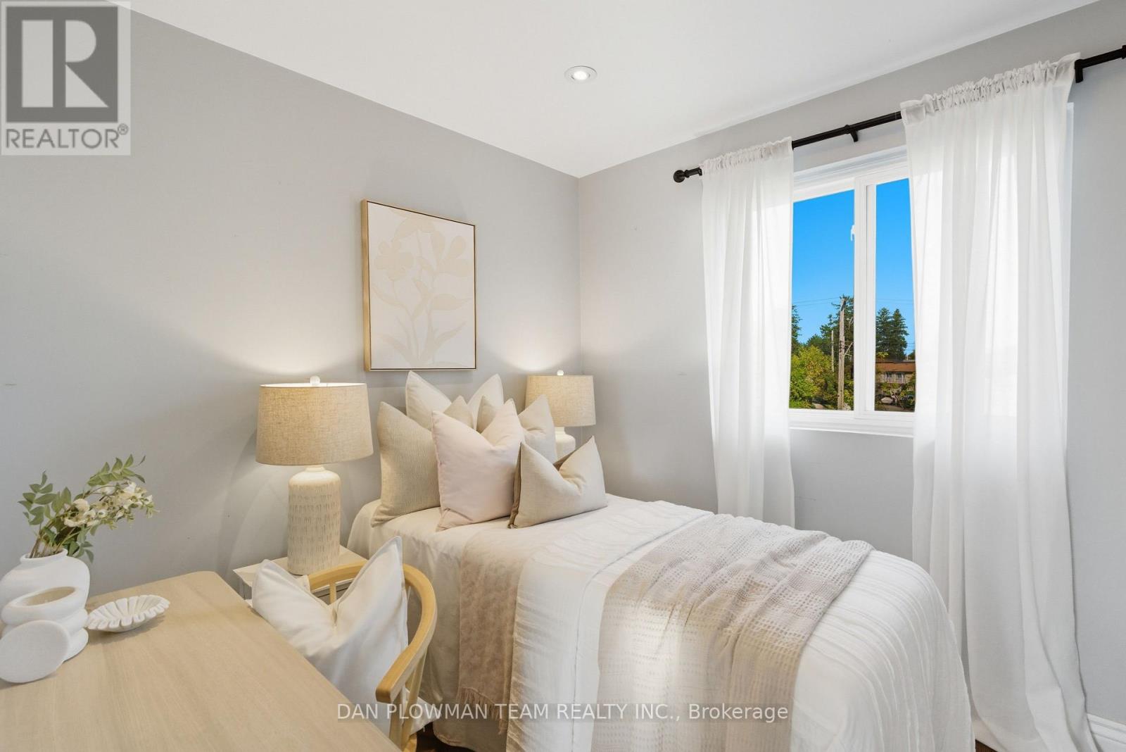 22 Athenia Court, Toronto, Ontario  M1E 2C1 - Photo 16 - E12664246