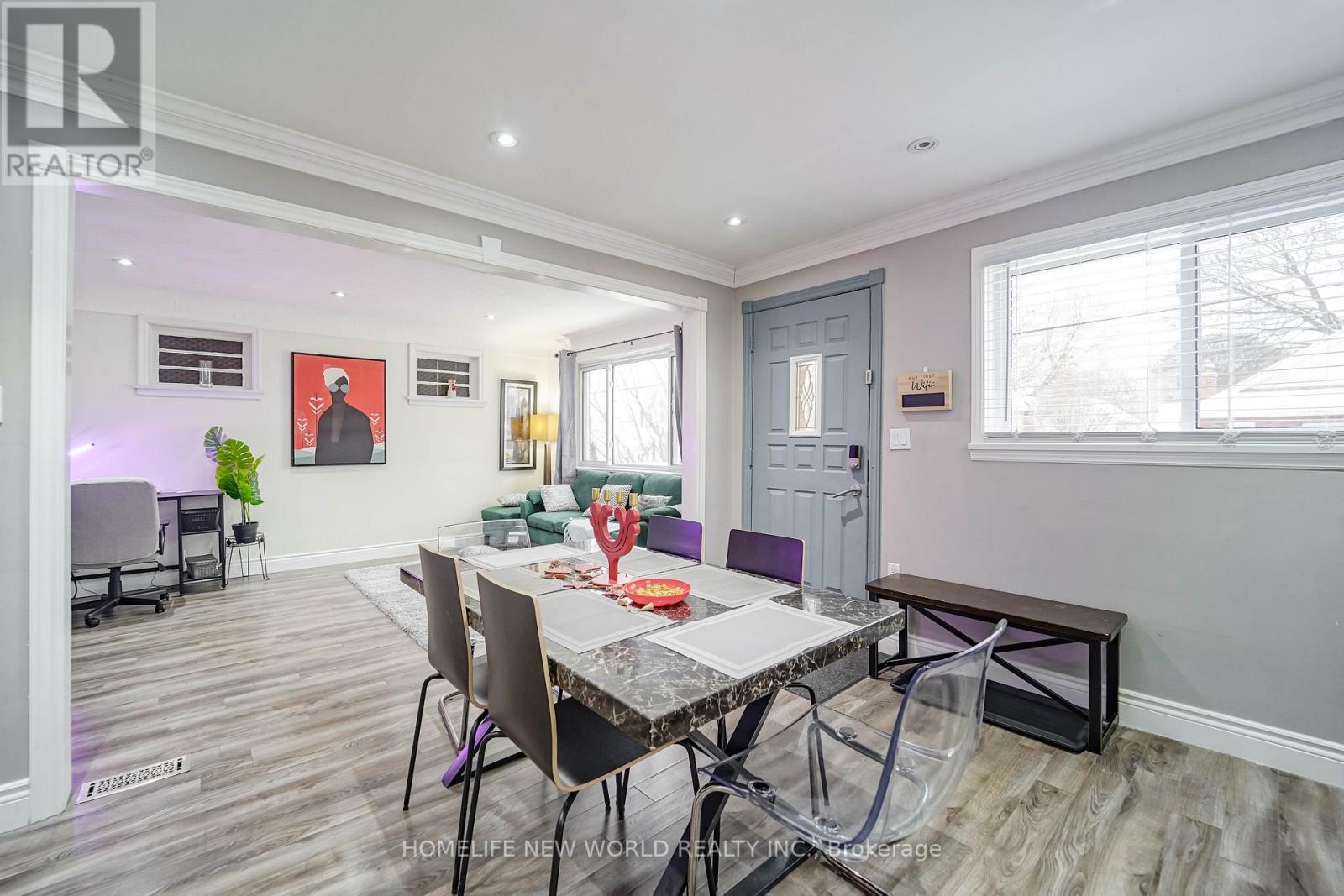 137 Banting Avenue, Oshawa, Ontario  L1H 2M5 - Photo 13 - E12664306