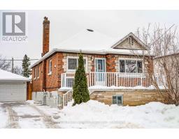 137 BANTING AVENUE, Oshawa, Ontario