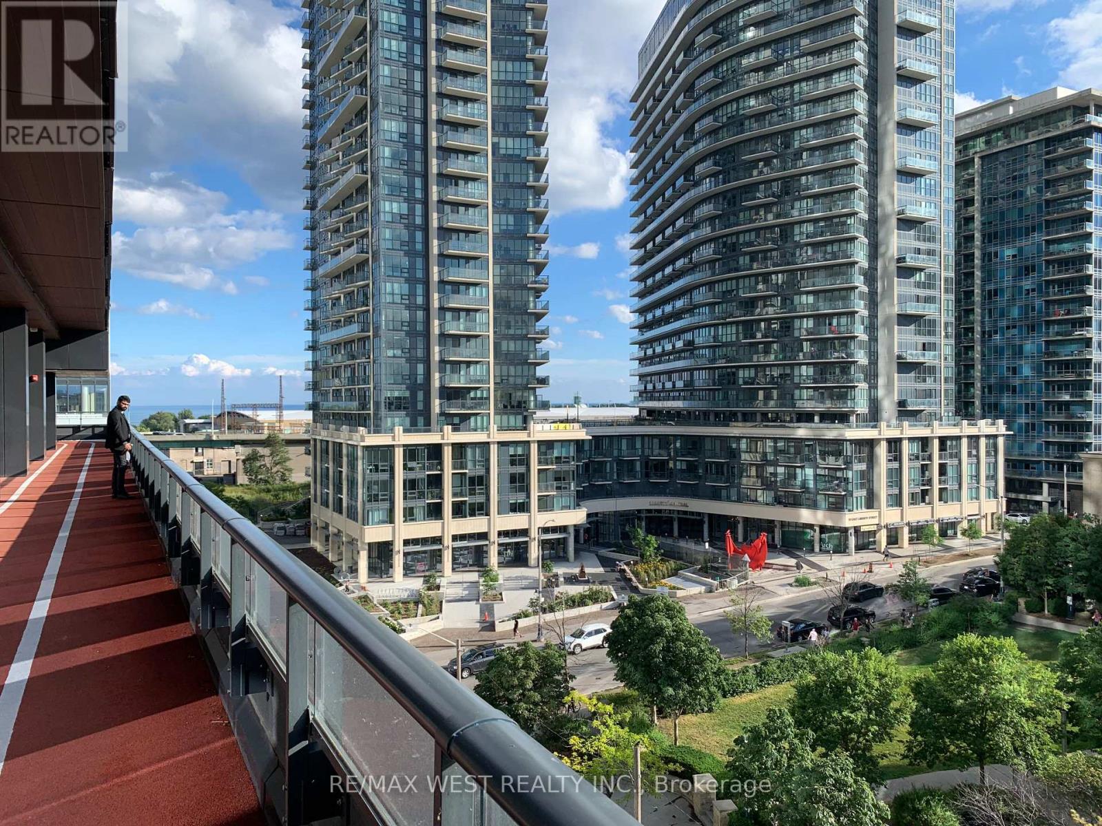 519 - 19 Western Battery Road, Toronto, Ontario  M6K 3S4 - Photo 4 - C12661442