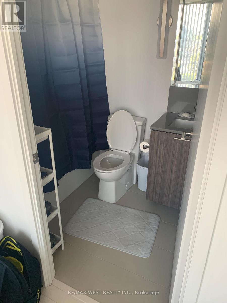 519 - 19 Western Battery Road, Toronto, Ontario  M6K 3S4 - Photo 15 - C12661442