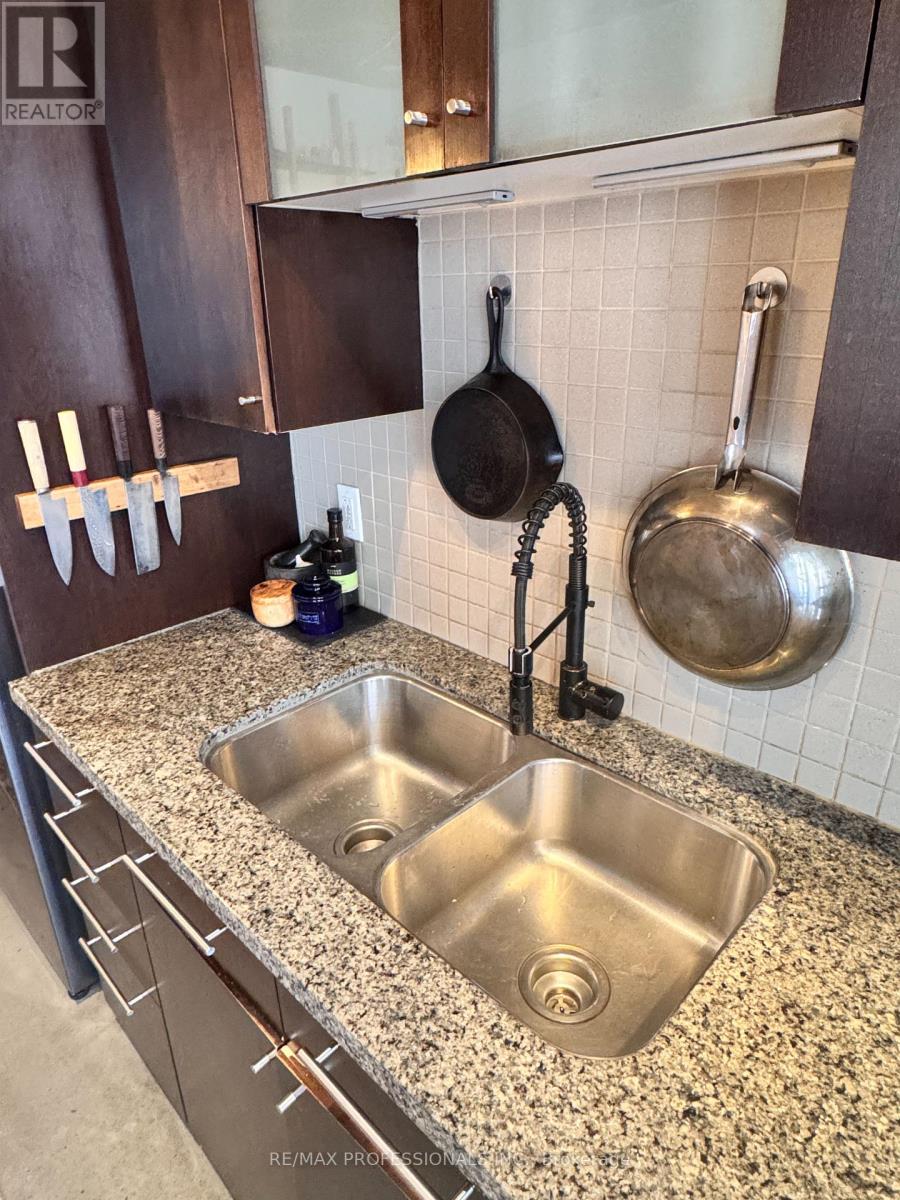 126 - 1 Shaw Street, Toronto, Ontario  M6K 0A1 - Photo 13 - C12664078