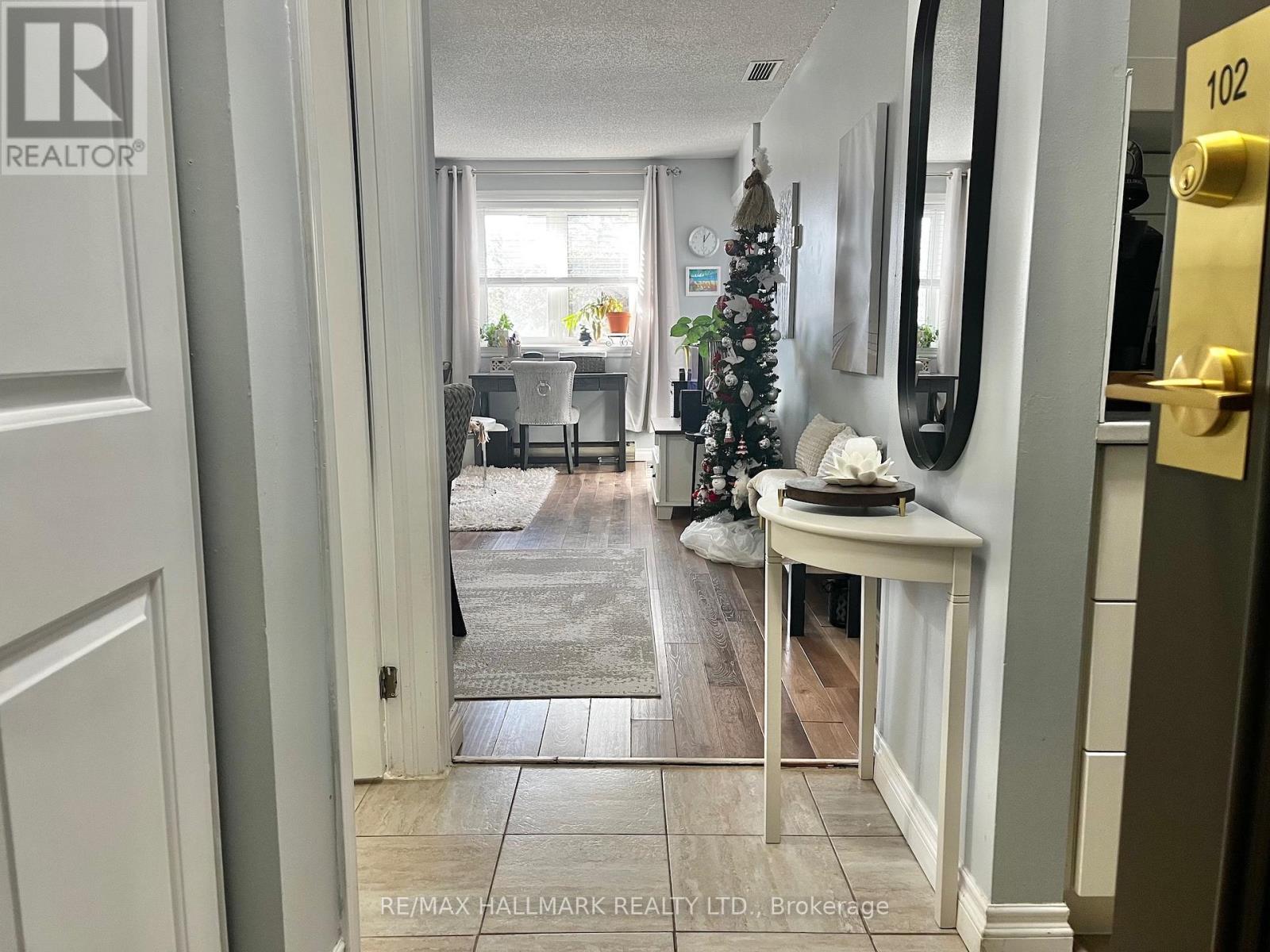 102 - 191 Lake Driveway Way W, Ajax, Ontario  L1S 7H9 - Photo 4 - E12661564