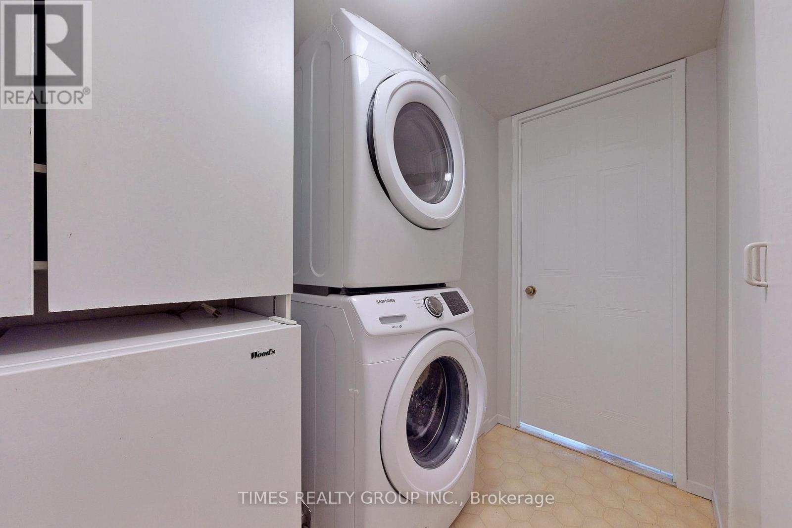 1503 - 33 Weldrick Road E, Richmond Hill, Ontario  L4C 8W4 - Photo 30 - N12664252