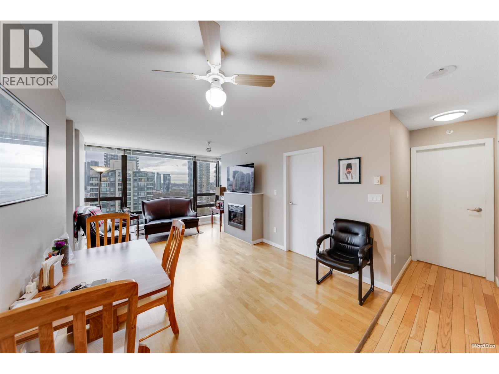 1704 4118 Dawson Street, Burnaby, British Columbia  V5C 0A3 - Photo 6 - R3075842